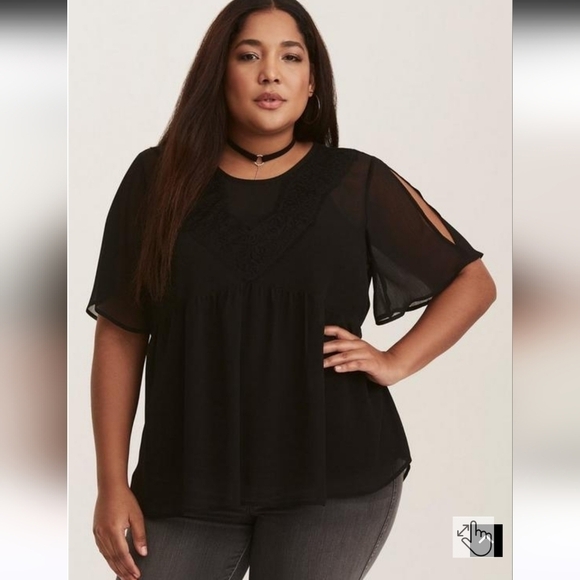 NWT Torrid Babydoll Crinkle Chiffon Lace Trim Top Sz 3, 22/24, 3X - Picture 1 of 10